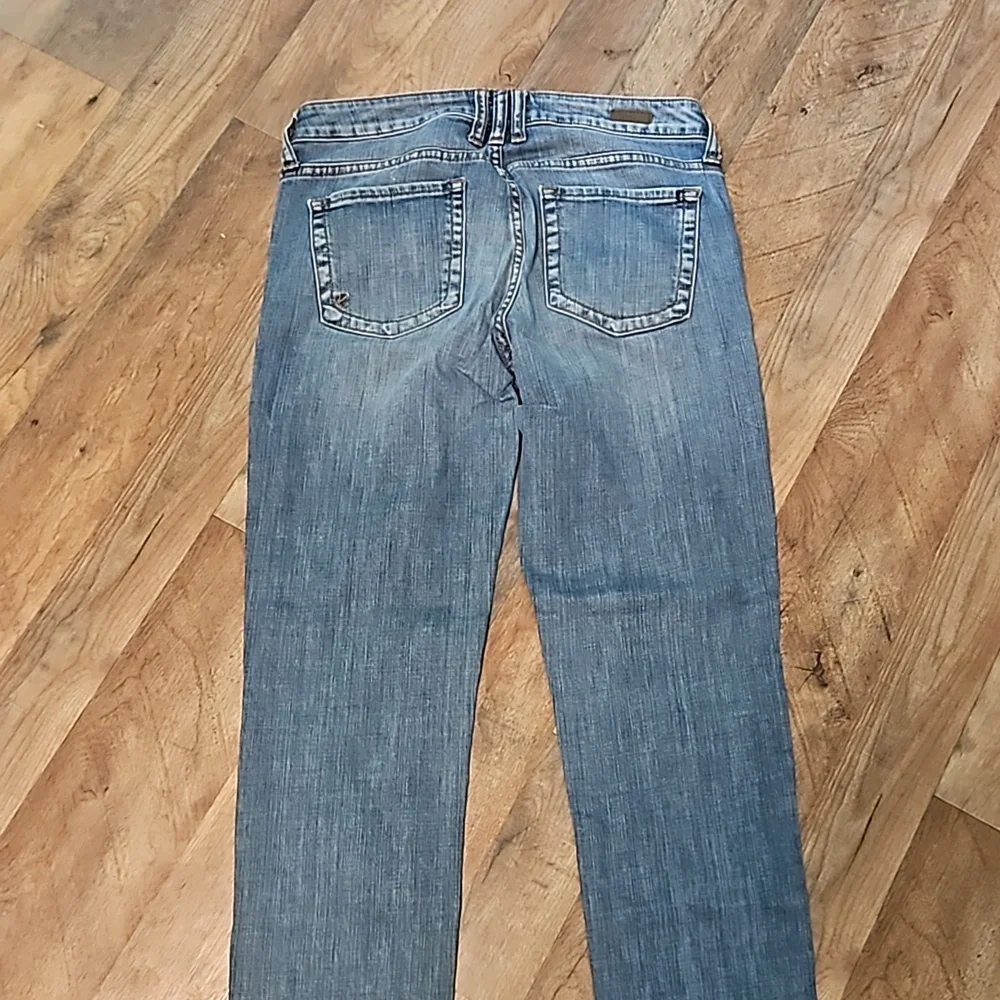 👖KUT FROM THE KLOTH STRAIGHT LEG JEANS 👖